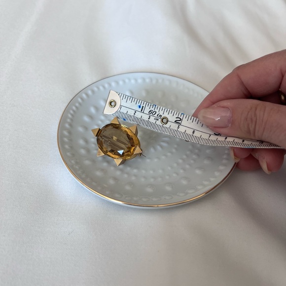 Citrine Brooch/Pendant. Large gem with a 9 carat gold starburst frame. Antique - Picture 4 of 5